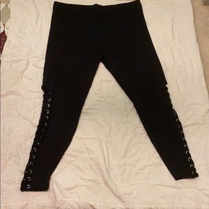 Black Forever 21 fashion leggings